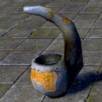 wood_elf_pitcher_chipped
